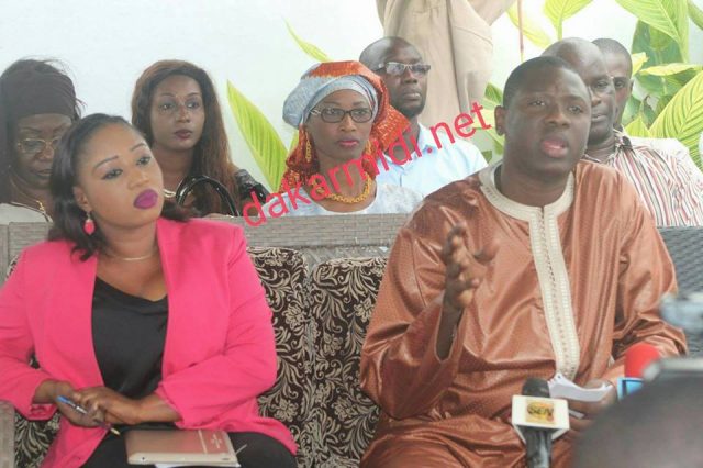 Le mouvement « Macky Mo Niou Nior » réitère son engagement au côté du président de la République (Communiqué)