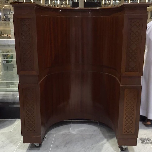 Voici l’endroit où prie l’imam de la Mecque pour guider les prières de tarawih (Photos)