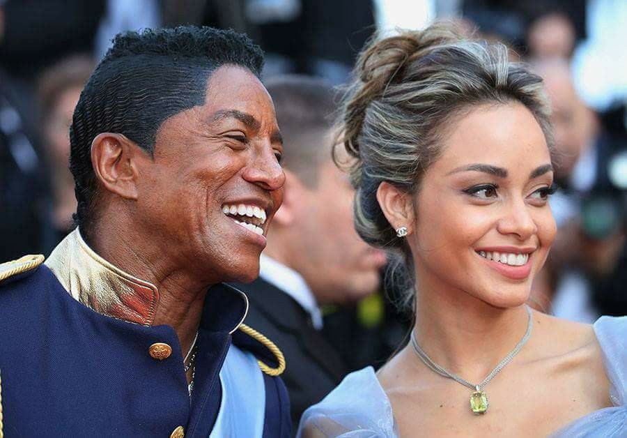 Festival de Cannes: Jermaine Jackson, 61 ans en compagnie de sa petite amie 23 ans…photos
