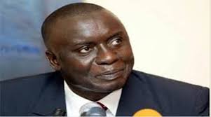 Rewmi: Dethie Fall s’éloigne d’Idrissa seck